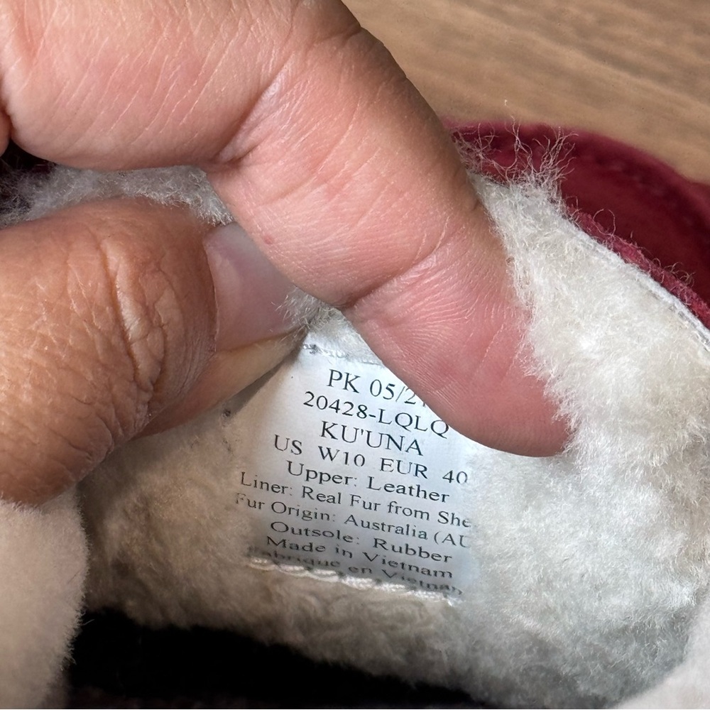 OluKai Women’s Size 10 Ku'una Lilikoi Leather Slip On Shoes Shearling Cozy Soft - Picture 5 of 6